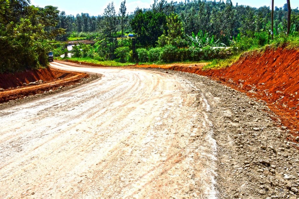 Standard Width Size of A Road in Kenya