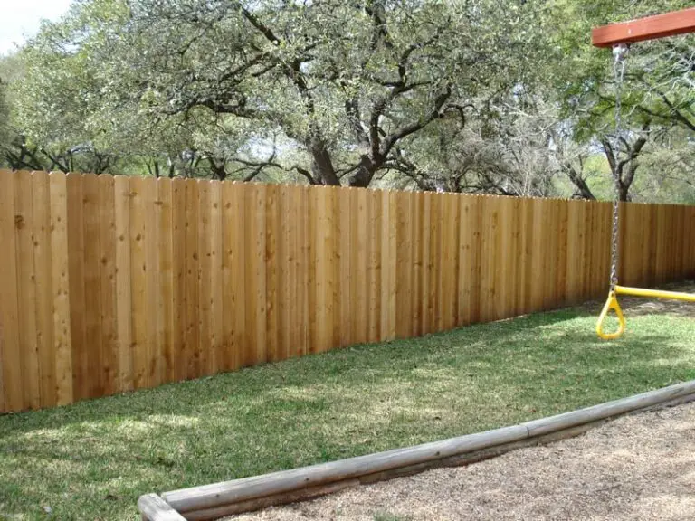 Top 6 Types of Fencing Solution!! Securing your Home 